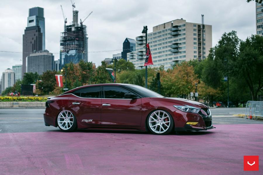  Nissan Maxima on Vossen Wheels (VFS6) 2016 года  (фото 24 из 29)